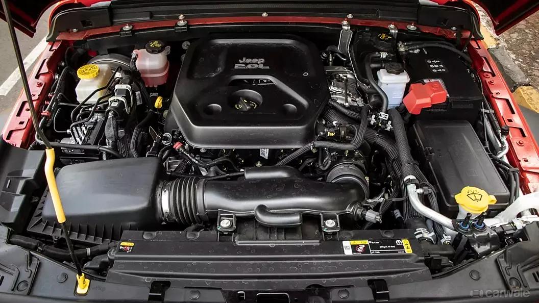 Engine & Performance