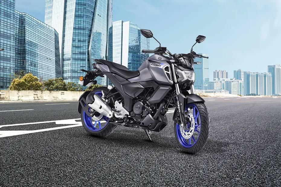 Yamaha fzs fi v4 front right view