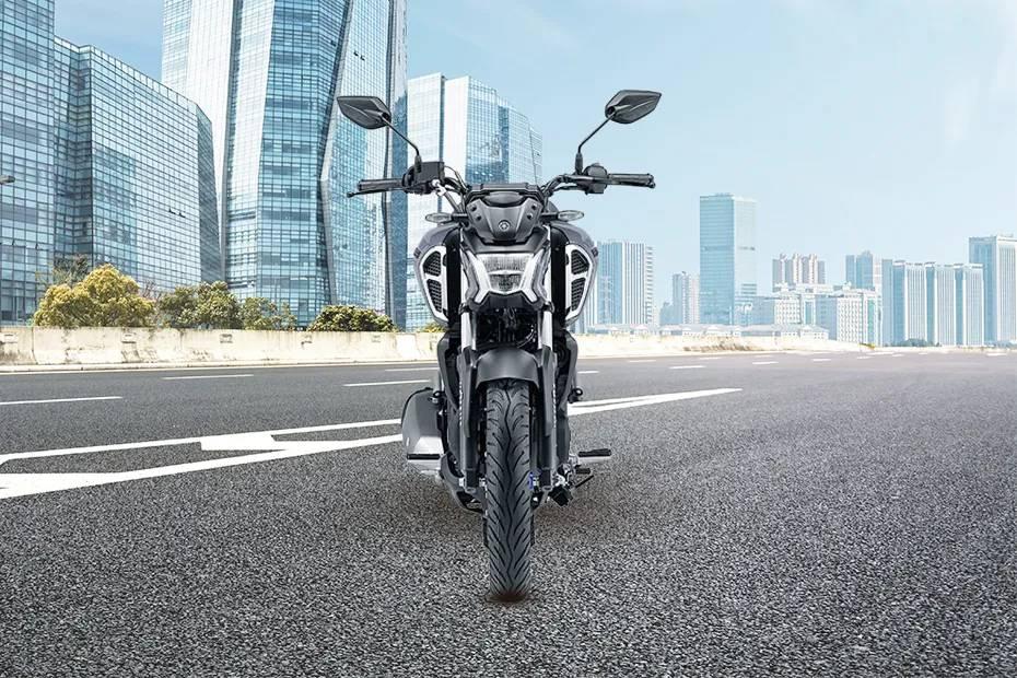 Yamaha fzs fi v4 front view