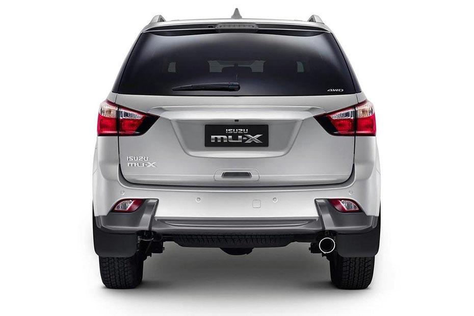 ISUZU MU-X Rear View