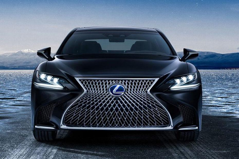 Lexus LS Front View