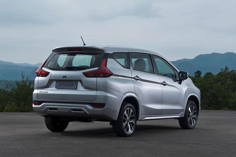 Mitsubishi Xpander Right Side Rear View