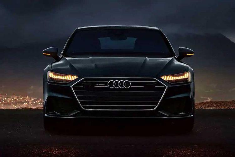 Audi A7 Front View