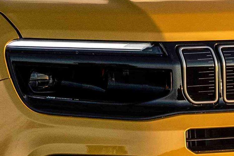 Jeep Avenger Headlight