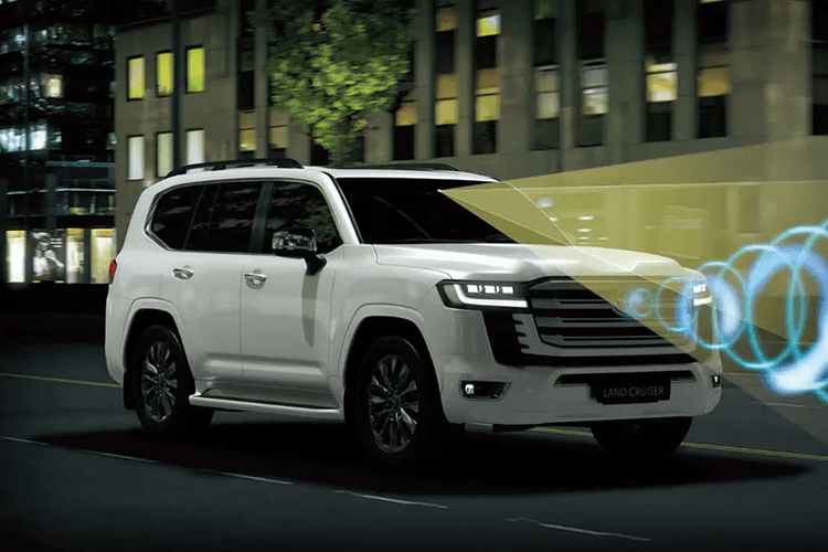 Toyota Land Cruiser images
