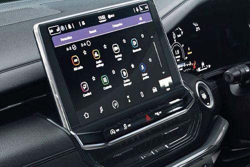  25.6 cm (10.1) Uconnect™ Infotainment System with Apple CarPlay and Android Auto