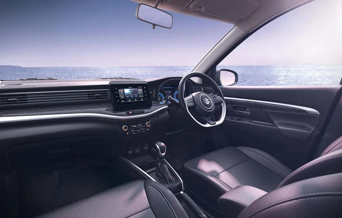 Interior & Features